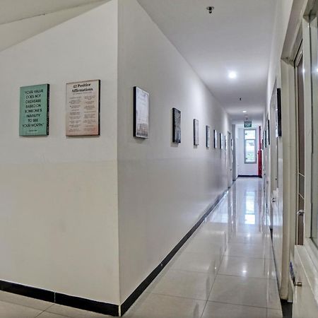 Spot On 92822 Finest House Near Amplas Bus Terminal เมดาน ภายนอก รูปภาพ